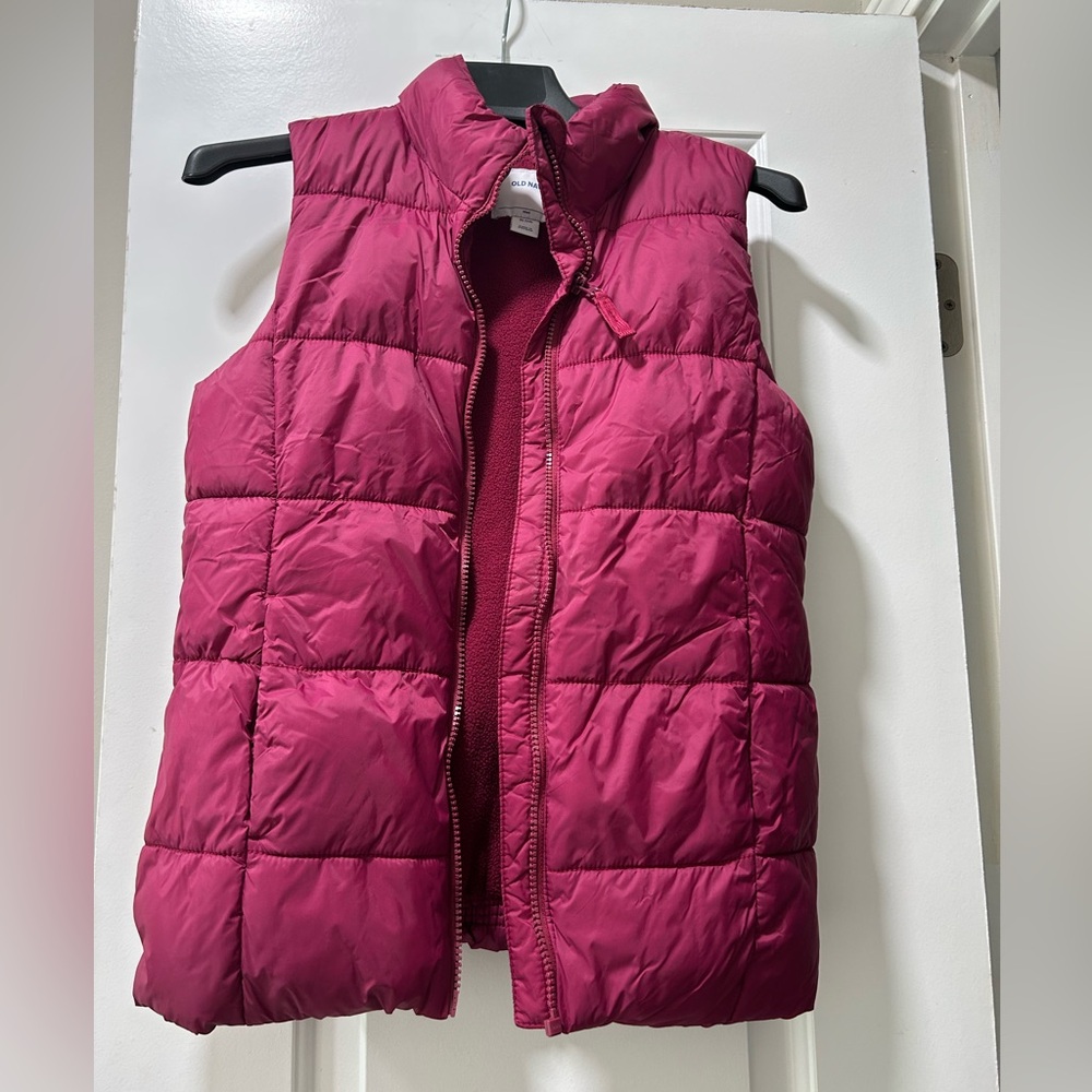 Pre-loved Kids Old Navy Vest size XL 14